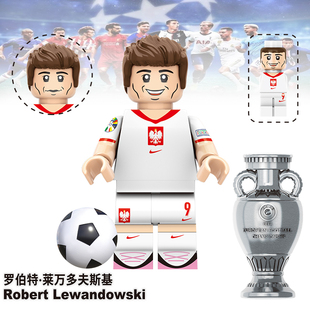世界杯TV7056-罗伯特·莱万多夫斯基足球第三方拼装人仔积木玩具