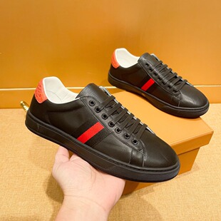春夏新款轻奢男板鞋头层牛皮休闲鞋黑色真皮透气百搭软底运动鞋男