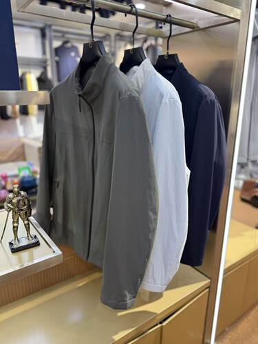 秀而高端2026早春新款男士休闲商务立领百搭宽松休闲夹克外套8892