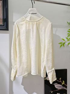 秀而高端2026早春新款女圆领重工提花刺绣盘扣长袖衬衫花边上衣