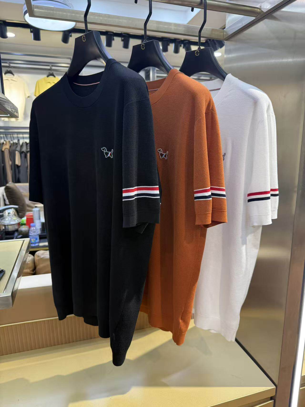 秀而高端2026早春新款男士休闲时尚百搭刺绣圆领条纹短袖T恤65309