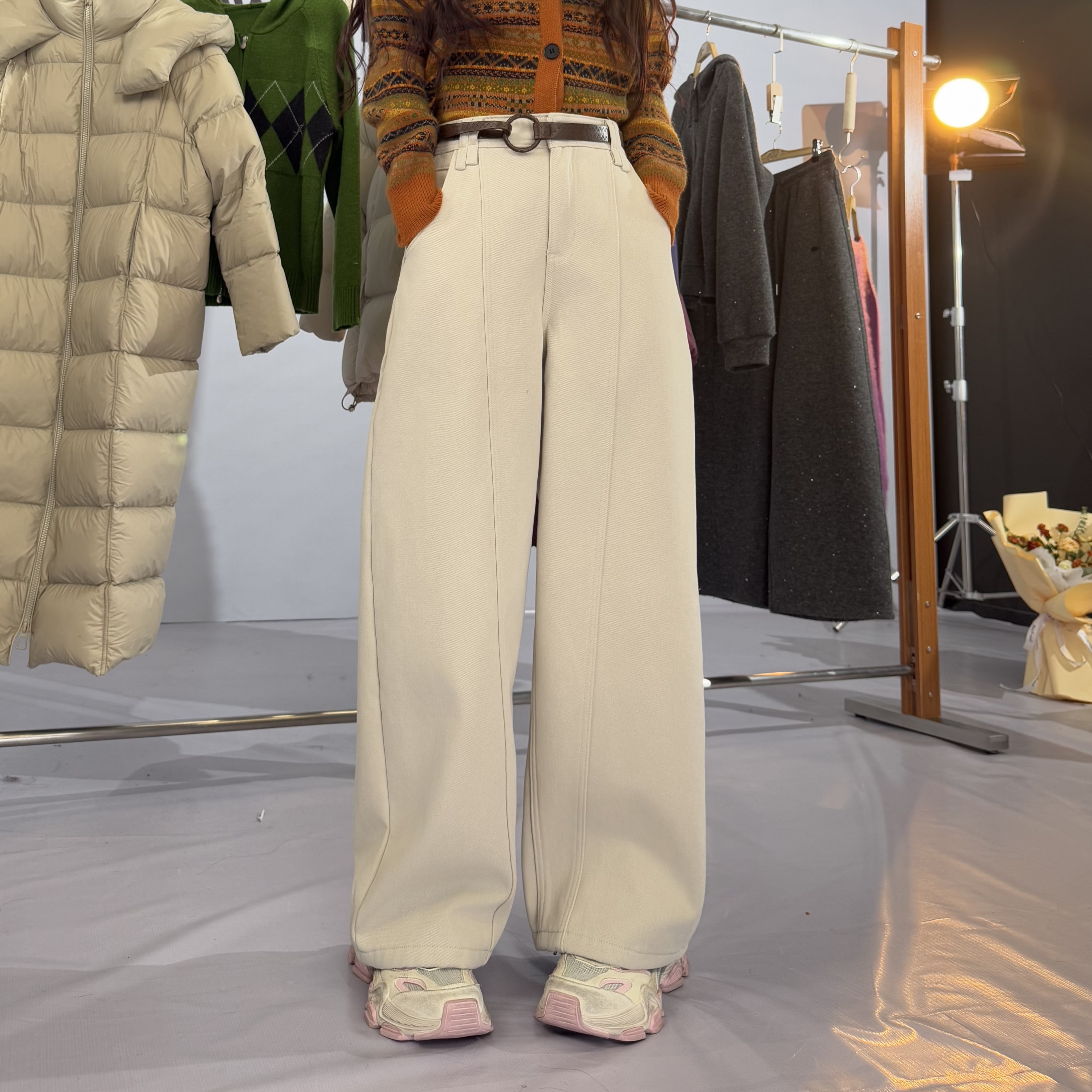 【恩佳专享】【492】时尚气质水洗腰带牛仔裤25124905