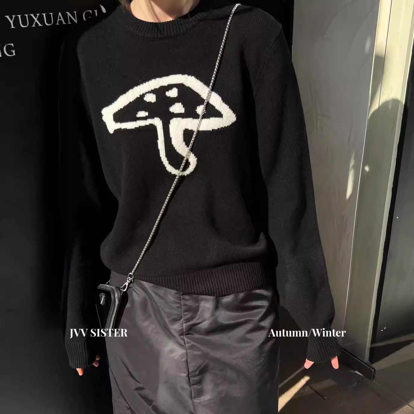 圆领复古宽松毛线毛衣