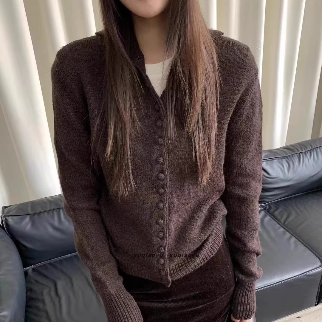 半高领大牌风开衫羊毛排扣毛衣