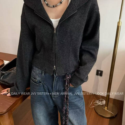 秋冬款JVV SISTER复古职场风连帽短款高腰拉链外套女休闲百搭帽衫