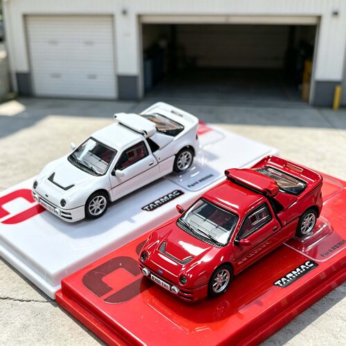 Tarmac Works 1:64 Ford RS200 福特 RS200 开盖版 合金汽车模型