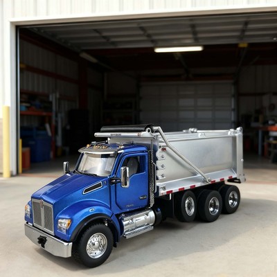 DM美式Western Star 4900 SF Tandem Truck西部之星1:50模型71078