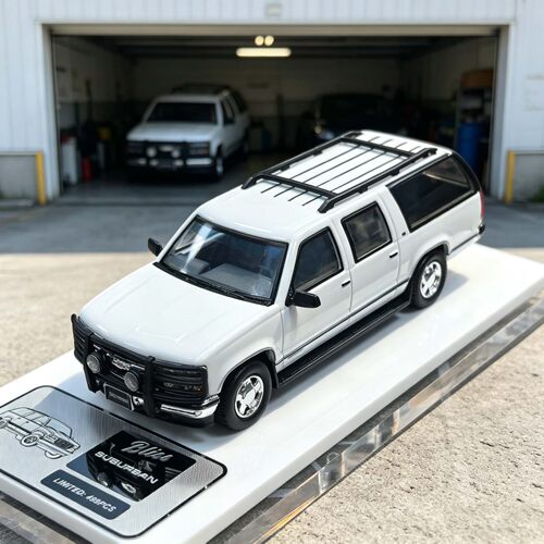 HEC北京展限定 Bliss 1:64 雪佛兰GMC GMT400 合金汽车模型