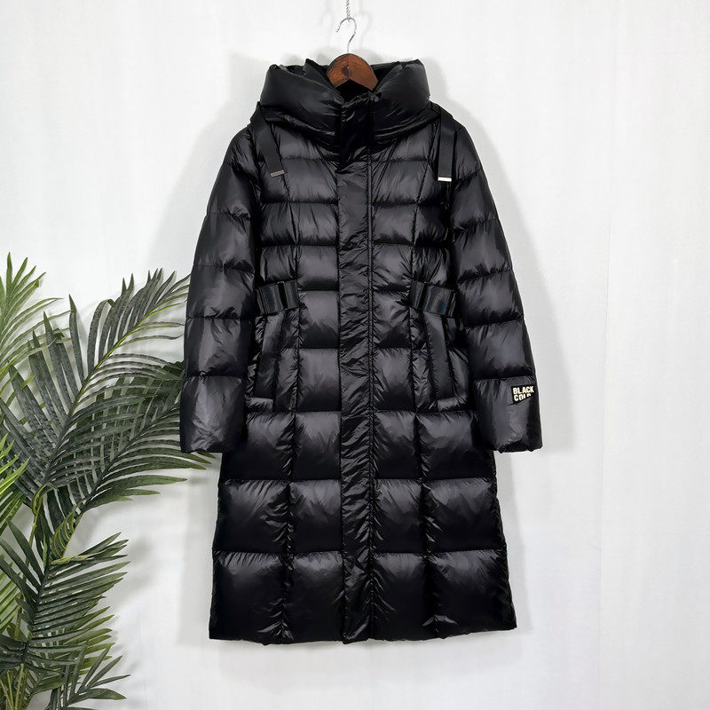 2024冬季新款黑金鹅绒羽绒服女中长款过膝连帽收腰修身时尚加厚款