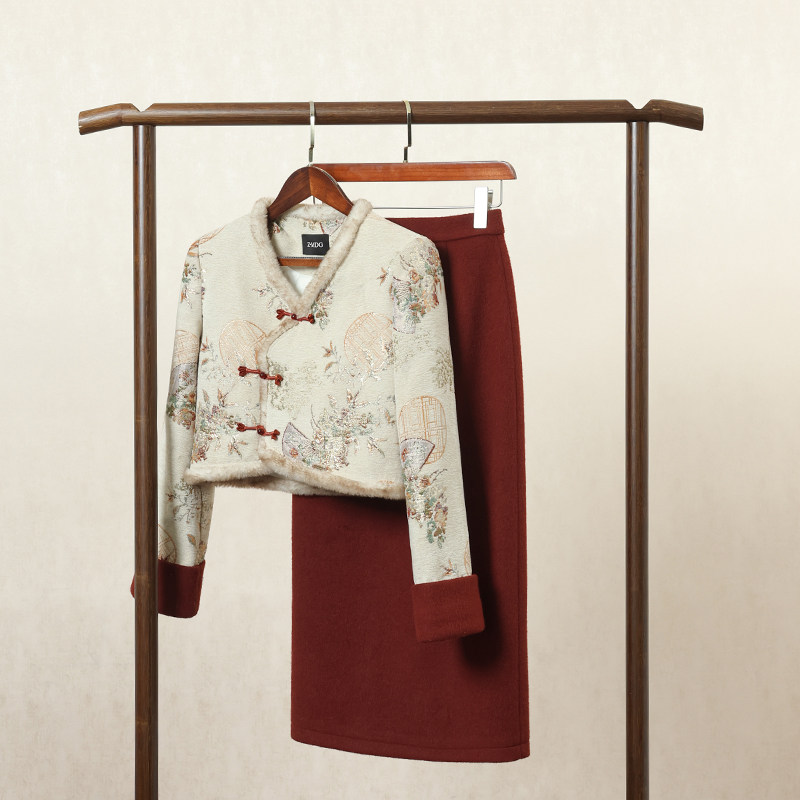 新中式国风套装女秋冬新款毛毛拼接设计感夹棉外套红色裙子两件套