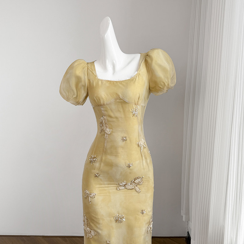 黄色复古蕾丝拼接连衣裙女春季长裙亮片串珠绣设计感高端礼服裙子