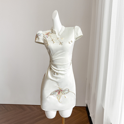 白色新中式国风改良旗袍连衣裙