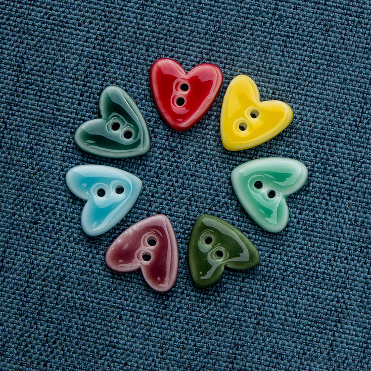 约12mm陶瓷纽扣可爱小心棉麻大衣手工服饰配件辅料定做两个扣子,居家布艺,纽扣,淘宝优惠券,粉丝福利购,淘宝优惠卷