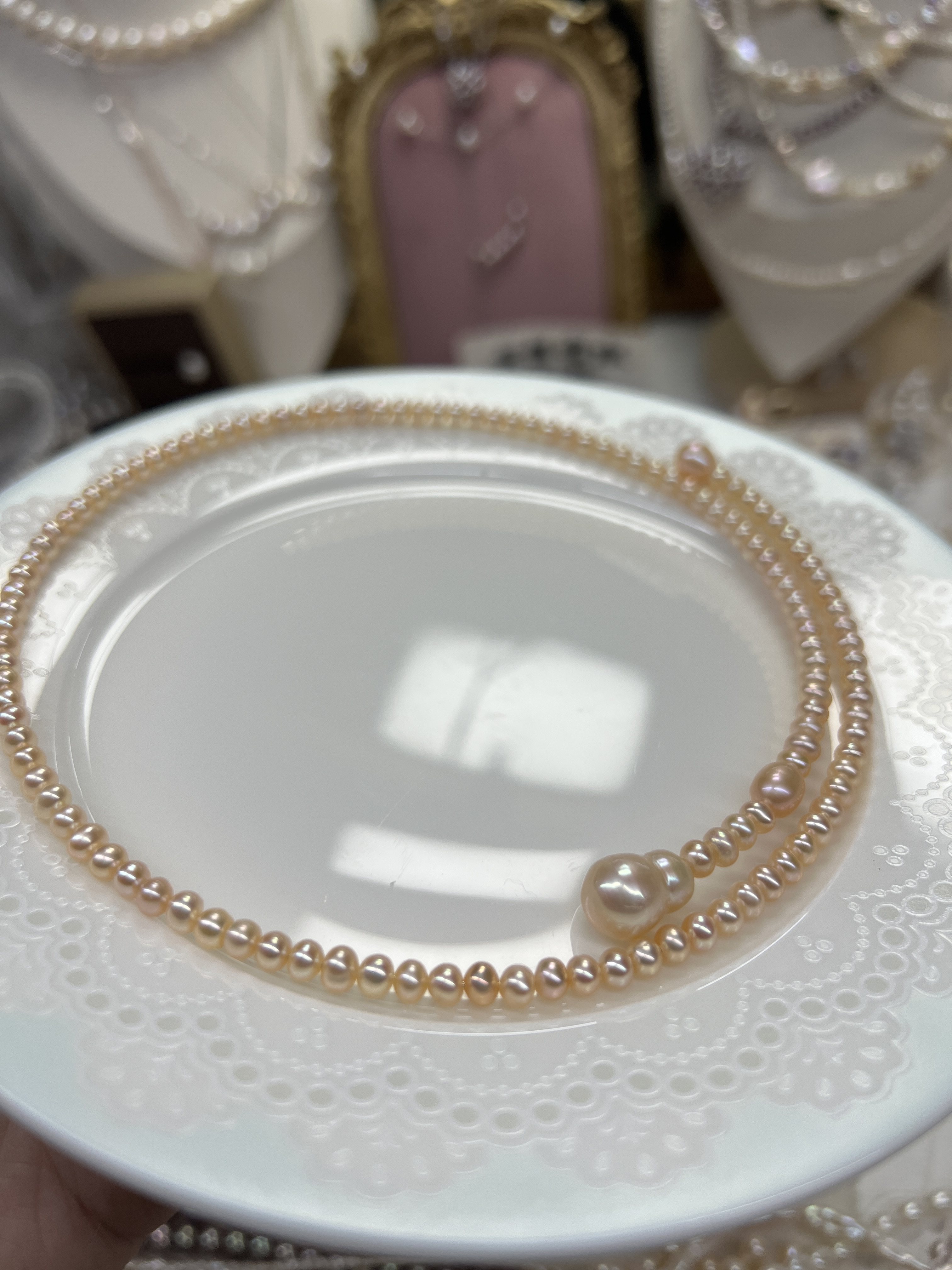 天然项链全无核浅金珍珠项链精品项圈轻奢复古设计感项链精美颈链,珠宝/钻石/翡翠,颈饰,淘宝优惠券,粉丝福利购,淘宝优惠卷