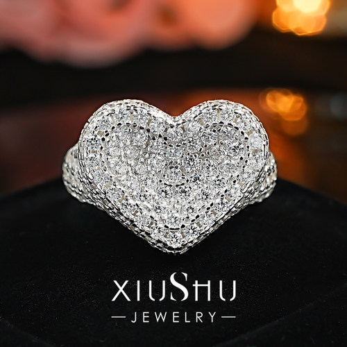 轻奢浪漫925银爱心戒指