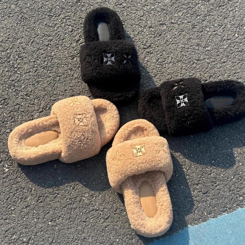 赵露思同款厚底羊羔毛毛拖鞋女2025秋季新款网红爆款一字加绒棉拖