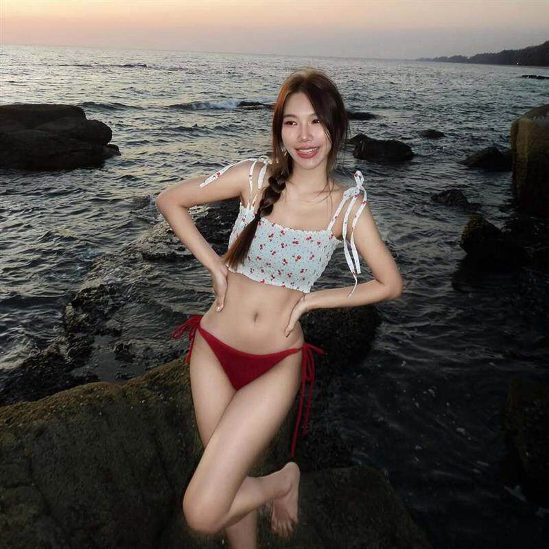 2026抹胸分体泳衣女海边度假泳装印花套装吊带比基尼性感可爱