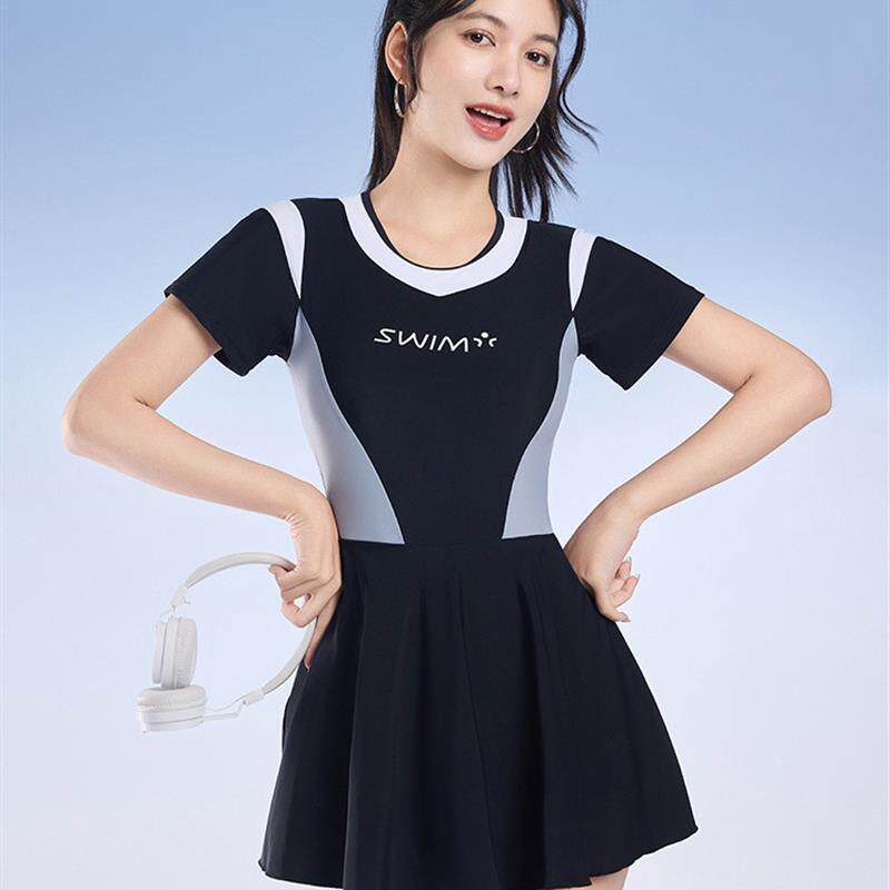 泳衣女款2026新款连体女士爆款微胖女孩遮肉显瘦大码泡温泉游泳衣