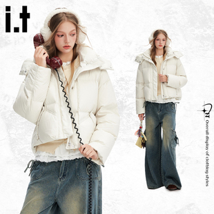 it:CHOCOOLATE白色连帽羽绒服女2025新款冬季加绒保暖短款上衣MA
