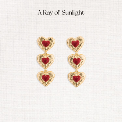 A Ray of Sunlight 「Hear the Love」珐琅爱心肌理耳环新年红色
