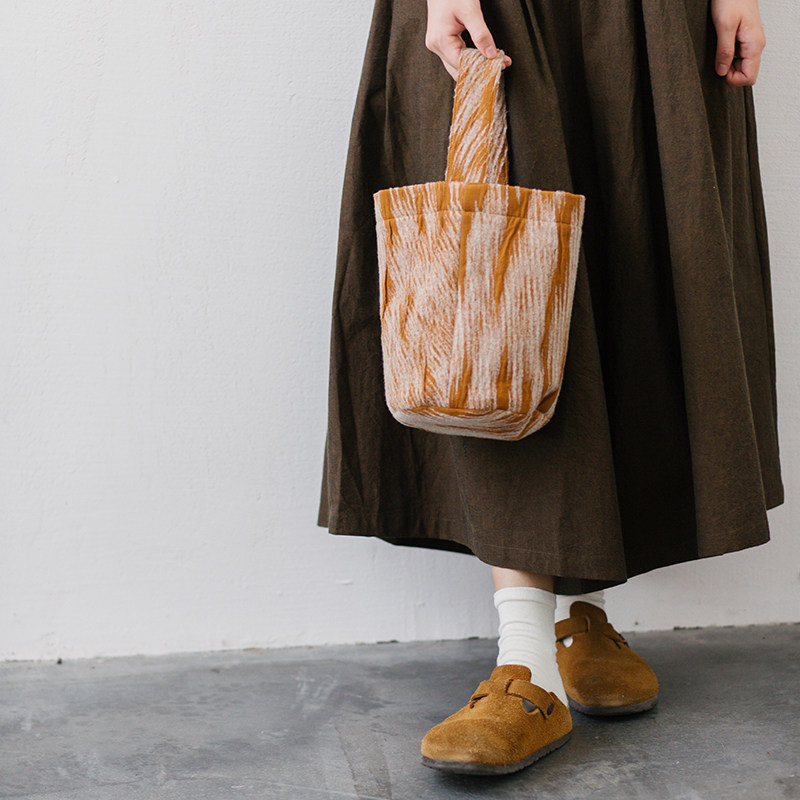paleMoon | 枯叶 秋冬毛茸肌理手拎包水桶包日系棉麻手提布袋磁扣,箱包皮具/热销女包/男包,水桶包,淘宝优惠券,粉丝福利购,淘宝优惠卷