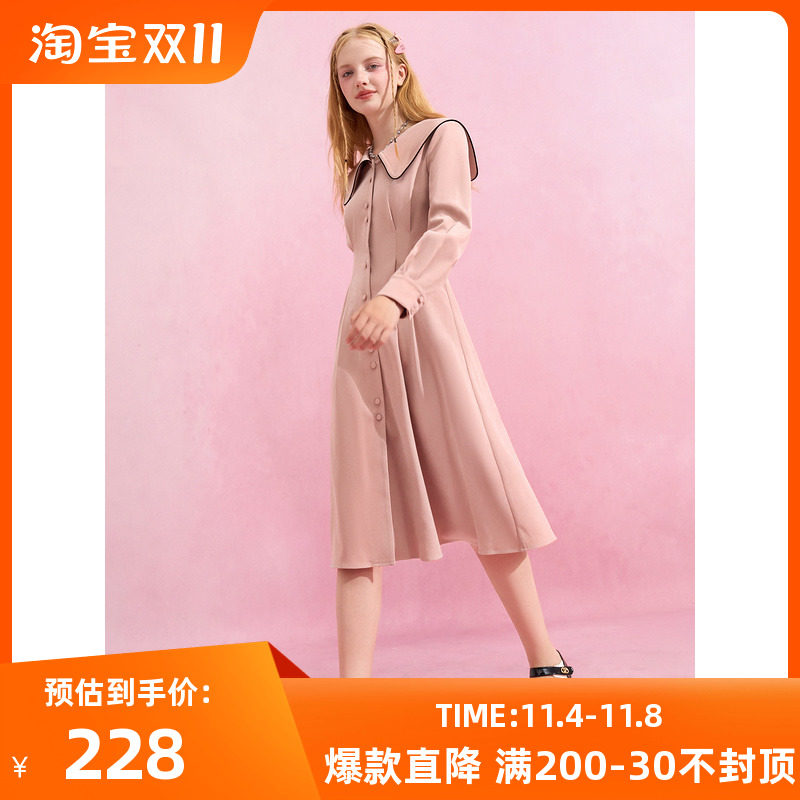 三彩独醒2023冬季新款大翻领连衣裙长袖收腰中长裙小个子属于什么档次？
