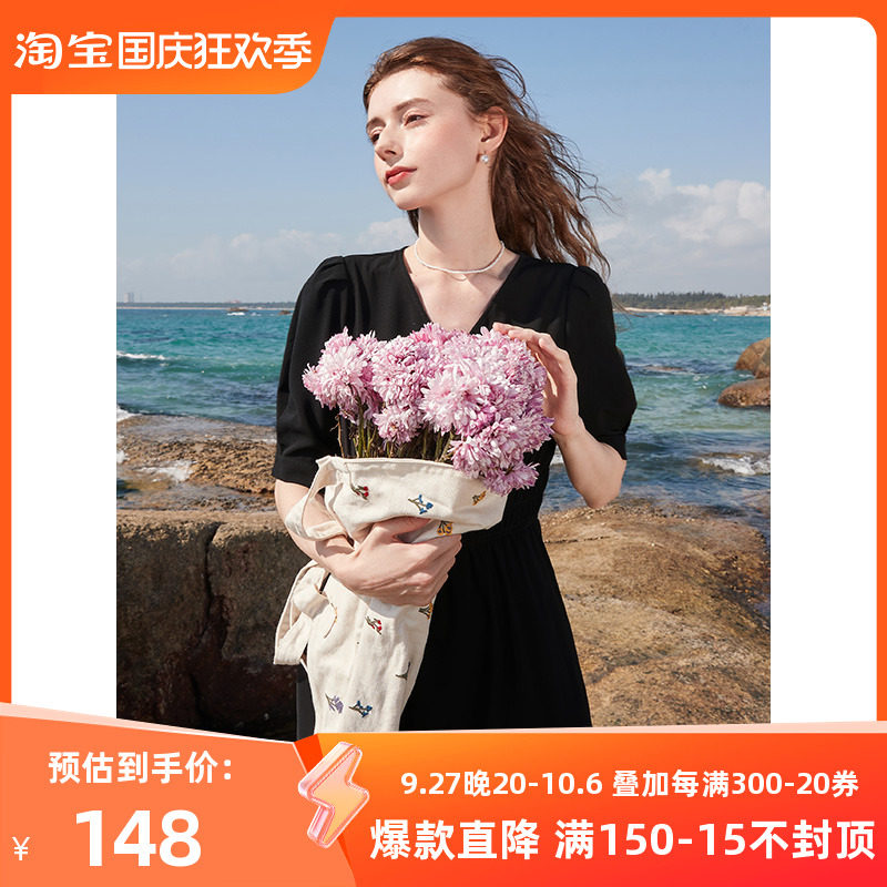 三彩2023夏季新款高腰气质小黑裙V领中长款纯色连衣裙显瘦女高性价比高么？