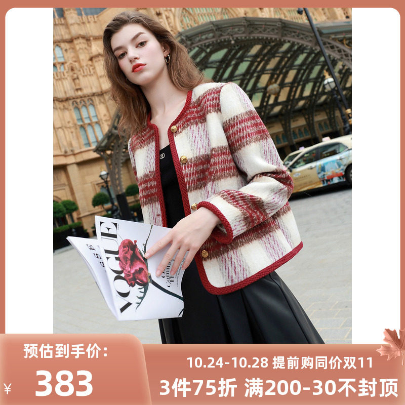 三彩女装2023冬季新款香风毛呢大衣圆领短款复古格纹外套宽松女属于什么档次？