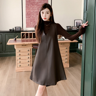 毛衣打底 减龄打底百搭吊带连衣裙 韩版 PU皮宽松休闲A版