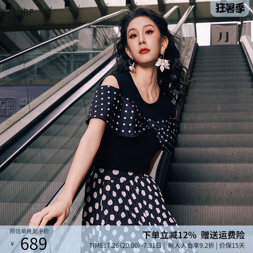 曼诺比菲商场同款2026夏季减龄圆领拼接波点蝴蝶结毛衣SHCM122028