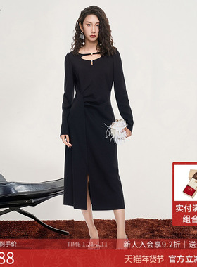 曼诺比菲商场同款2026春季珍珠镂空领简约长袖连衣裙女SHEL113099