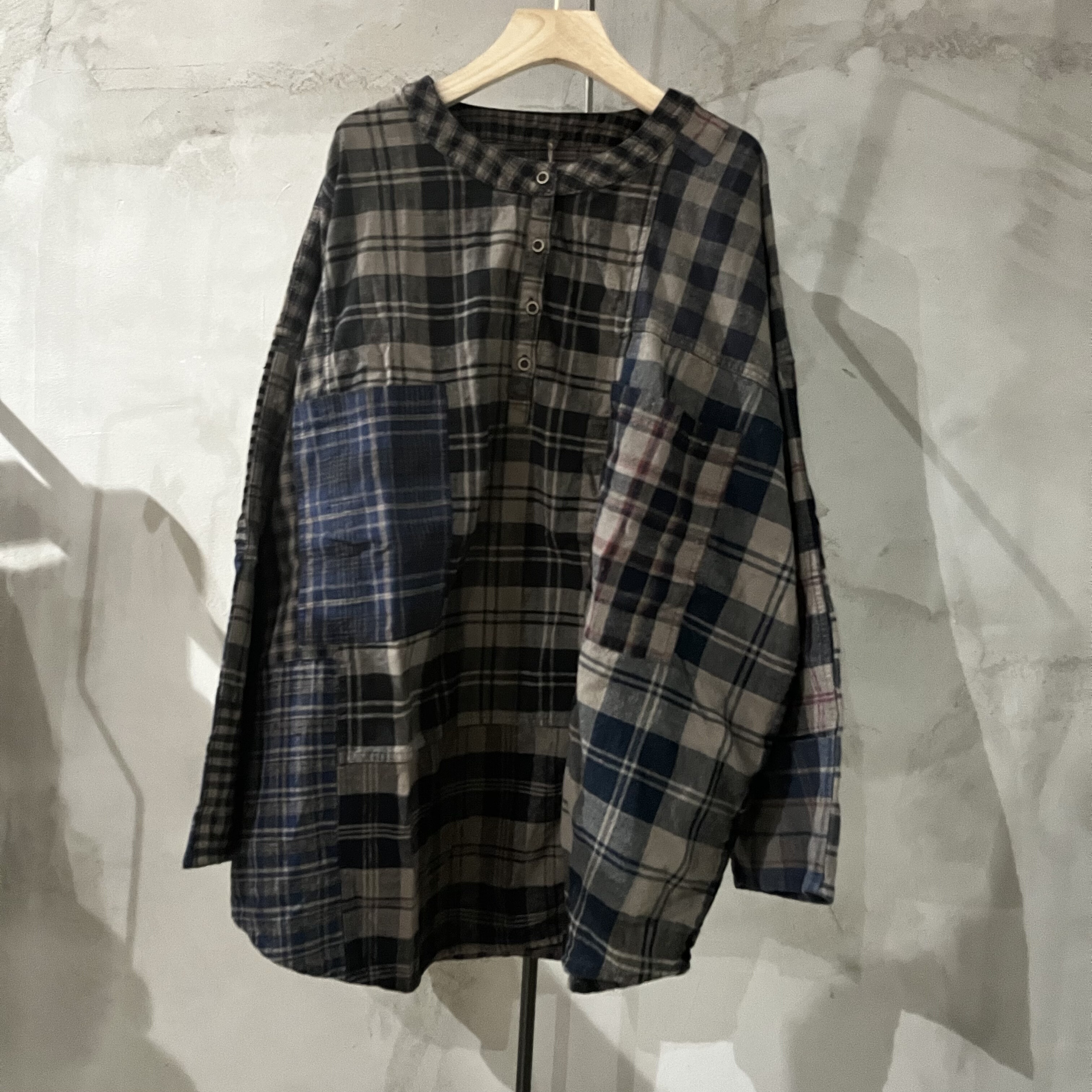 沉香布衣草堂原创老布格子半开领衬衫中长衣补丁古古麦G25w11277