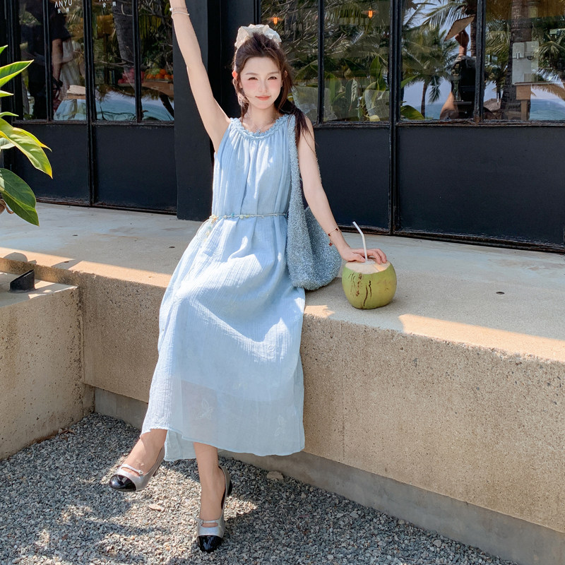 蓝色度假风气质挂脖长裙2026年夏季新款法式温柔风甜美减龄连衣裙,女装连衣裙,帛香坊