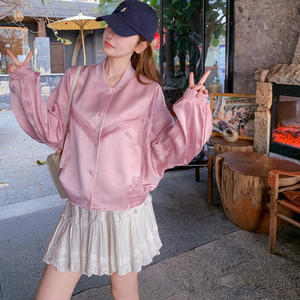 2026春季新款设计感时尚圆领单排扣拼接蕾丝宽松显瘦休闲短外套女图片