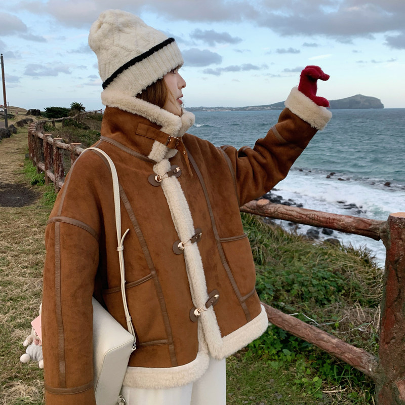 高转化数据25现货门襟皮袢金属扣袢皮毛一体182-8589P195K288,女装皮草,帛香坊