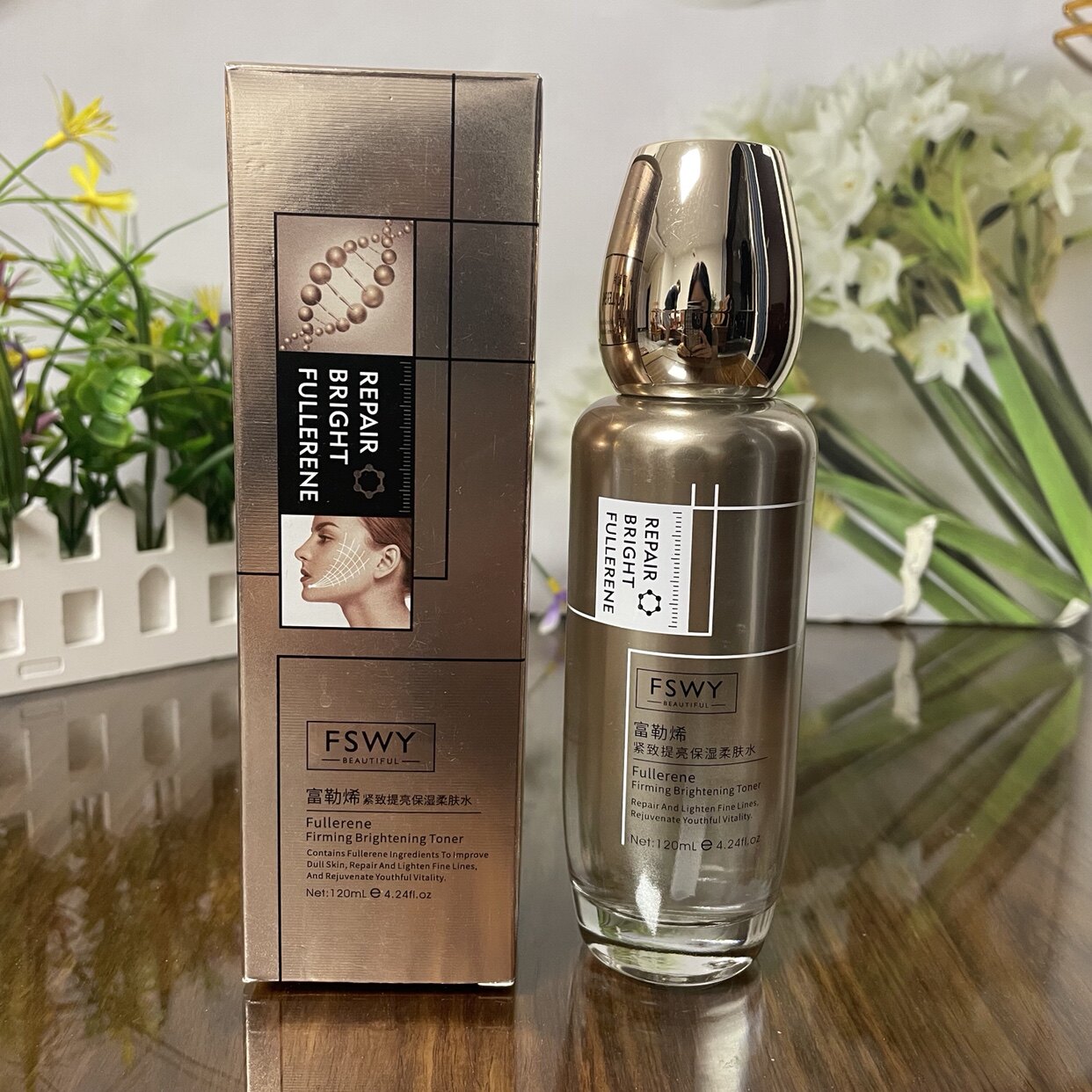 妃丝物语富勒烯紧致提亮保湿柔肤水120ml深层补水提亮肤色润肤水
