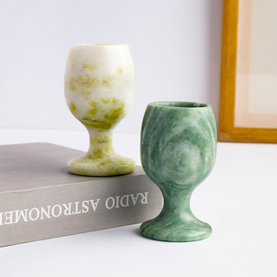 天然玉石高脚杯玉器摆件白酒杯拍摄道具家居中古装饰复古桌面陈列