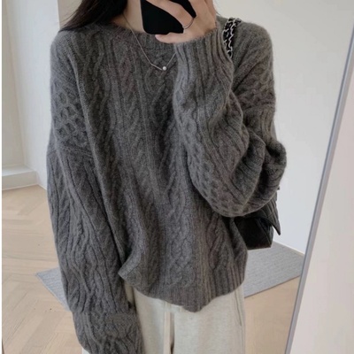 羊范羊毛套头圆领麻花针织衫女