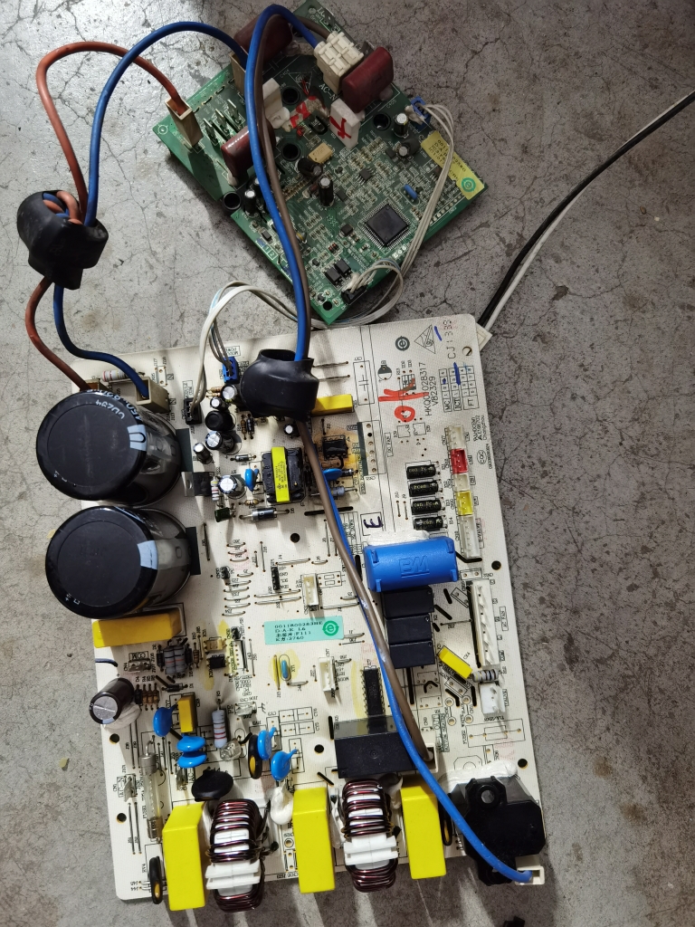 HKQ0102B317 拆机海尔空调柜机主板 模块0011800258G