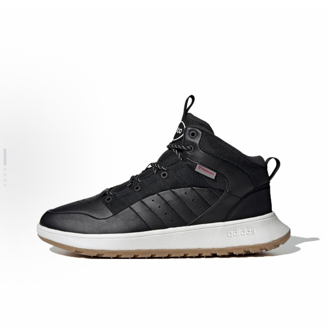 阿迪达斯新款男女款运动鞋JP7713（非原盒）