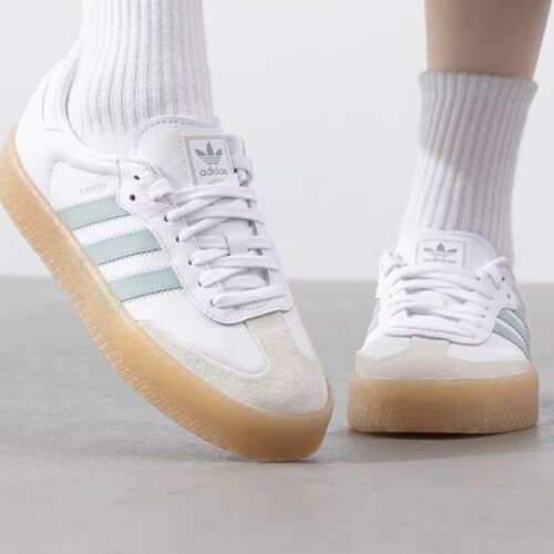 adidas阿迪达斯三叶草女鞋厚底休闲鞋运动鞋透气轻便板鞋JP5609
