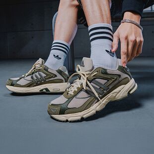 adidas阿迪达斯RESPONSE CL男女款低帮舒适耐磨轻运动鞋JQ9153