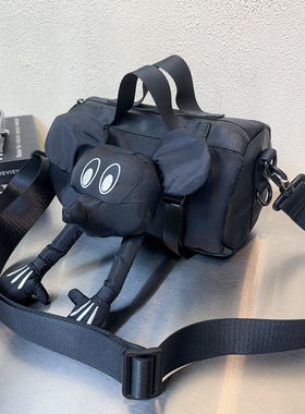 2025新款米奇公仔斜挎包女手提包大容量包包休闲时尚单肩圆筒桶包