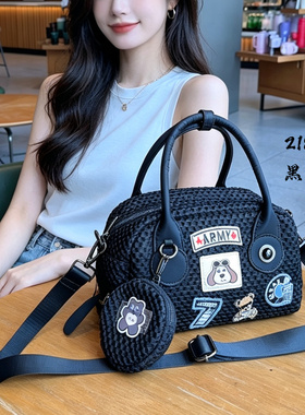 2026新款时尚风单肩斜挎包日常休闲通勤包手提多用大容量百搭女包