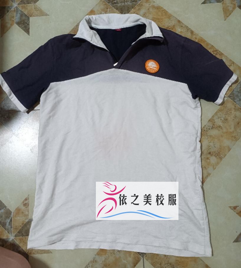 短袖宽松舒适白色吸汗