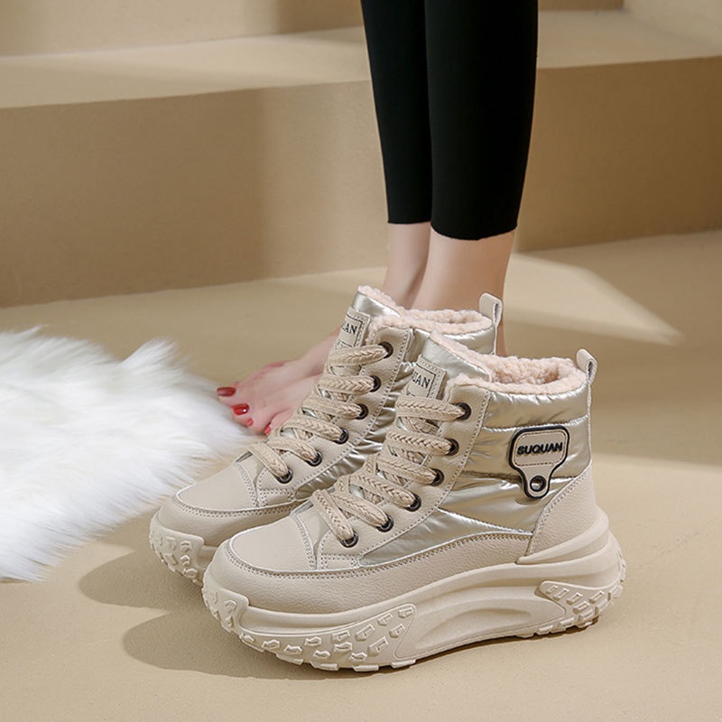 雪地靴女2024冬季新款时尚厚底松糕防滑加绒加厚保暖高帮运动棉鞋