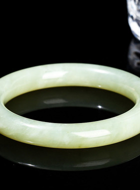 天然岫玉青白玉手镯圆条正圈文艺复古风女生款手环日常佩戴显气质