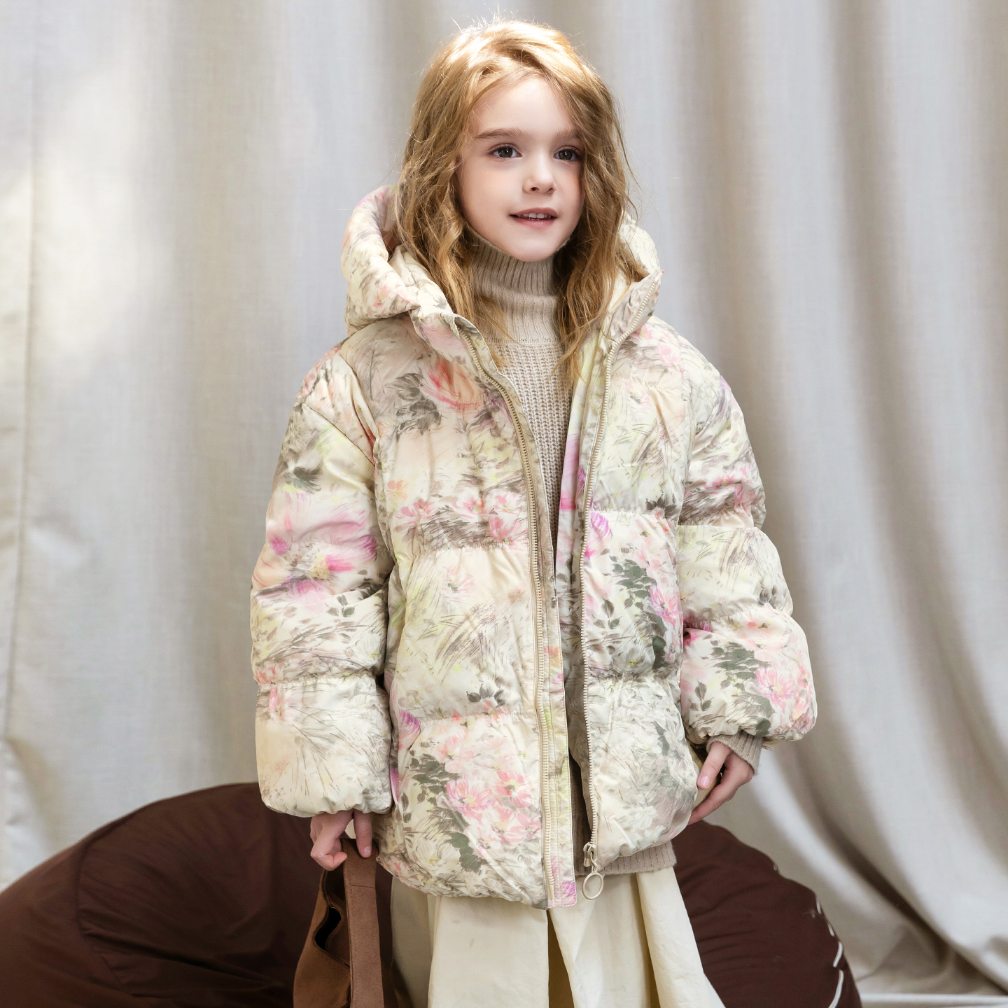 康衣儿女童羽绒服中大童2025冬季新款碎花加童装羽绒服外套90绒