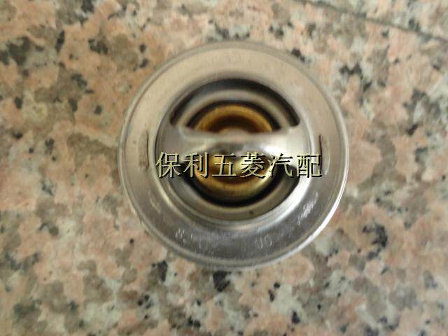 原装五菱之光荣光新之光6390发动机水温调温器 节温器
