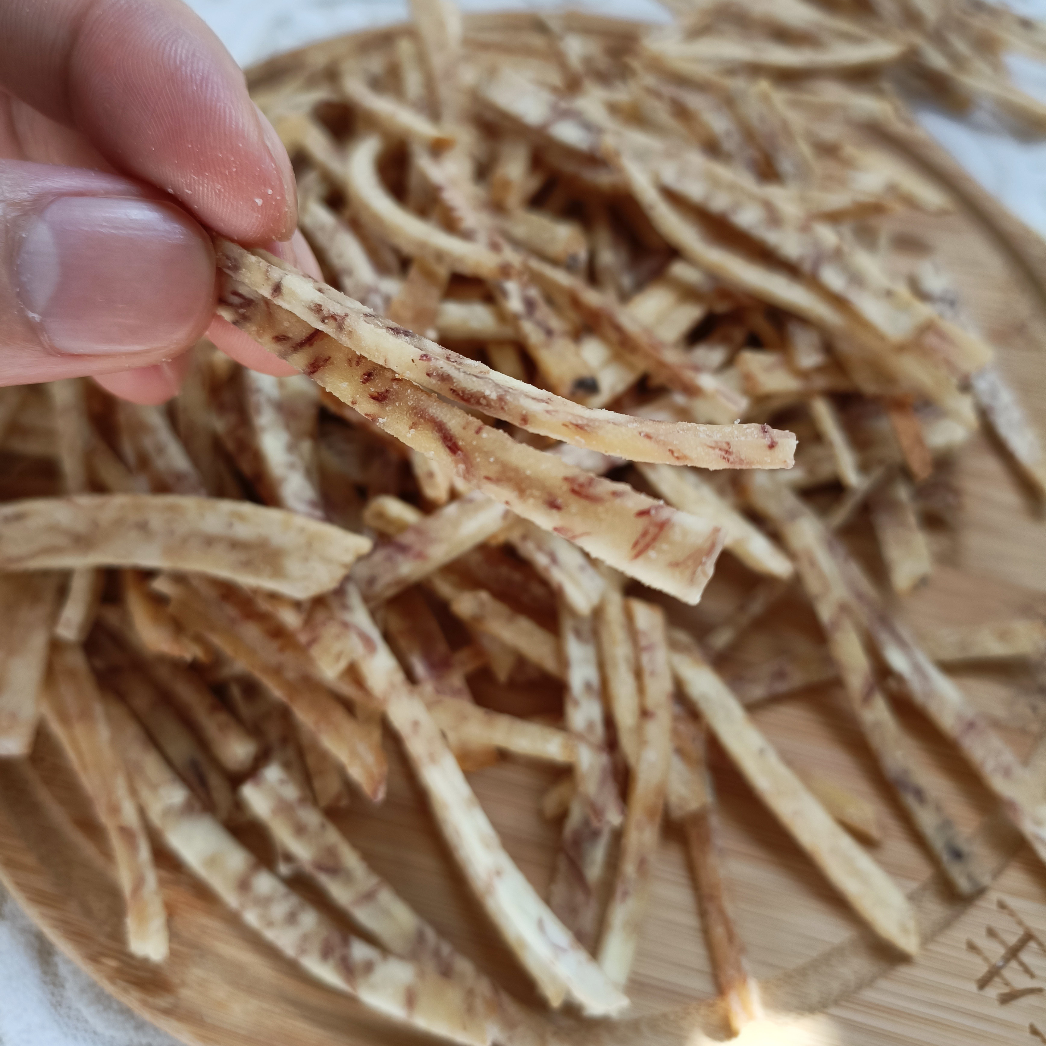 椒盐芋丝芋头条芋头酥芋片薄脆片咸香脆潮汕特产薯条办公零食小吃